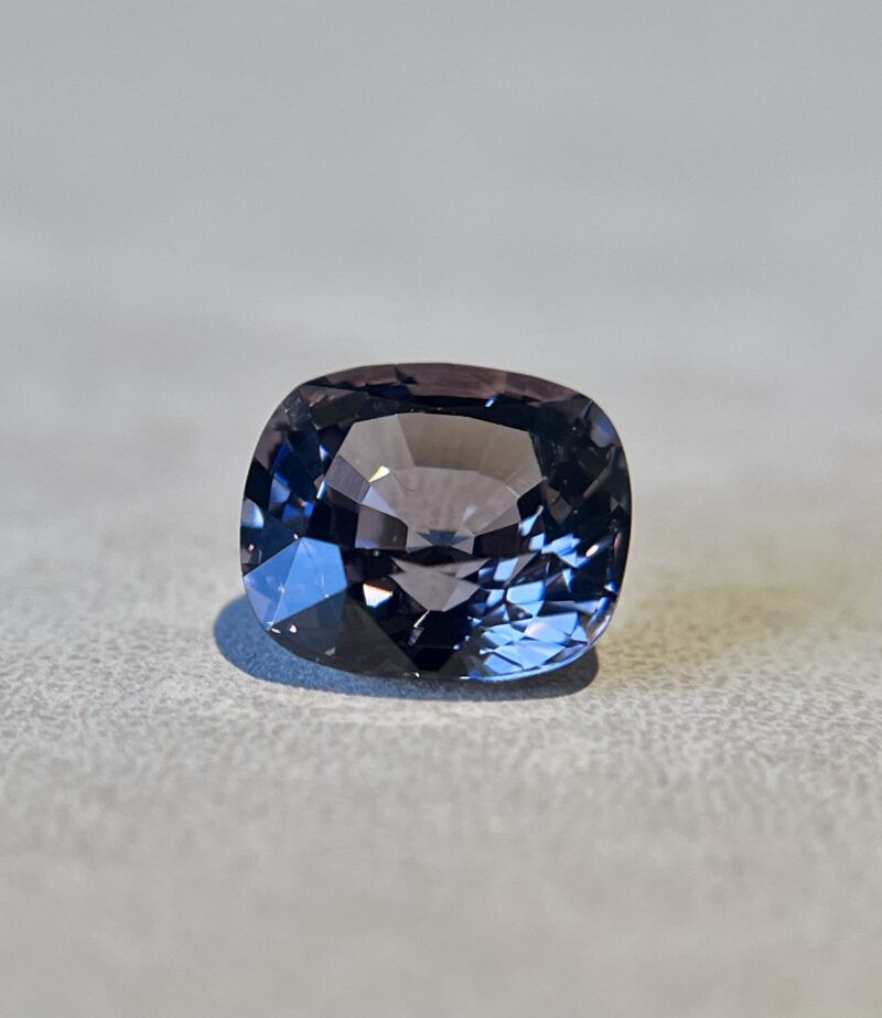 Lilac Spinel, 3.66 Carats (Loose) - Image 4