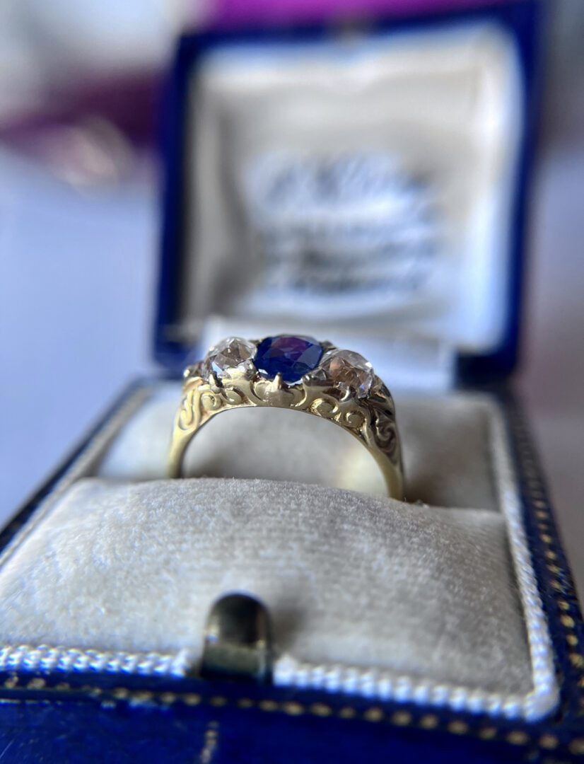Rare Kashmir Sapphire Ring circa 1890 - Image 5