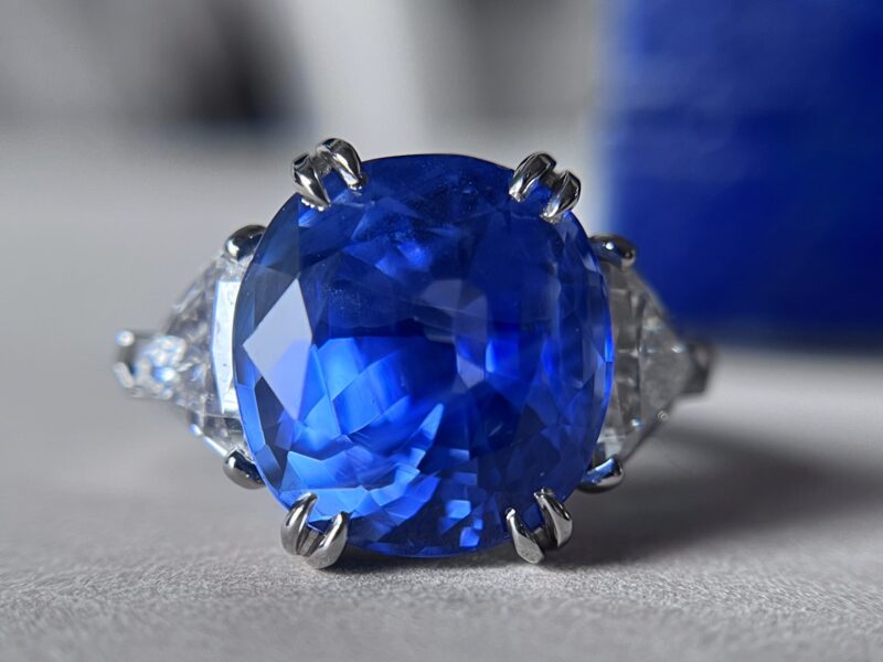 Unheated Ceylon Sapphire Ring, 11.23 Carats
