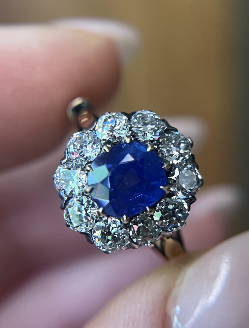 A Victorian Kashmir Sapphire Ring, 1.42 Carats